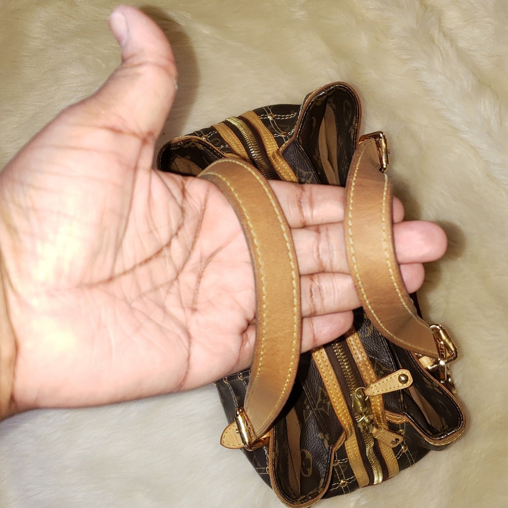 💥SOLD💥Louis Vuitton Monogram Riveting Bag - Picture 5 of 8